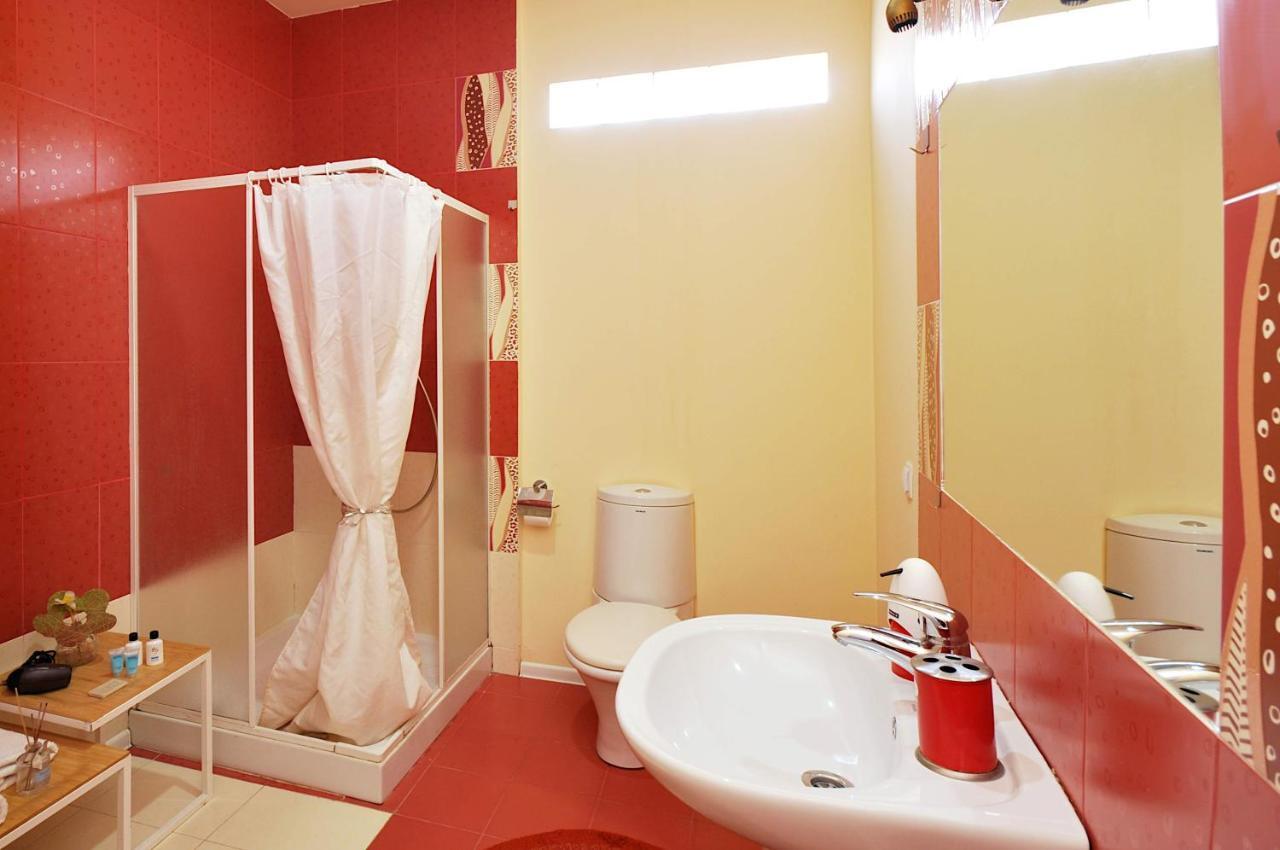 Terrace Garden Boutique Hotel ティビリシ エクステリア 写真